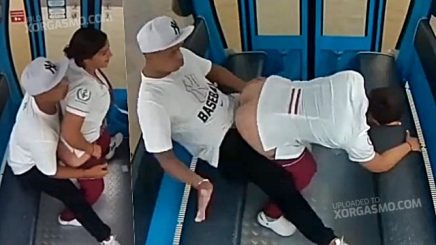 Pareja Follando en la Aerovia de Guayaquil